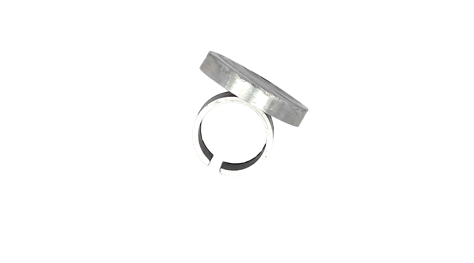 Offset plate ring